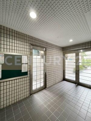 �y�G���g�����X�z�@