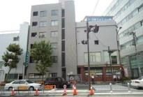 �����s�L���捂�c�R���ڂ̃e�i���g�̌����O��