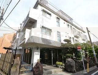 �����s������x�m���̃}���V�����̌����O��