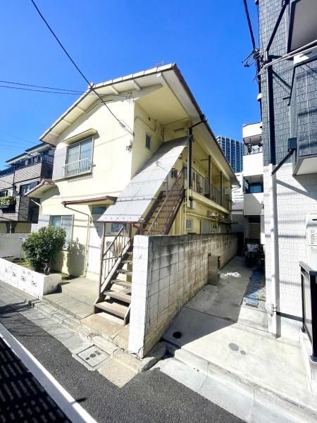 ���C�n�E�X �����O��