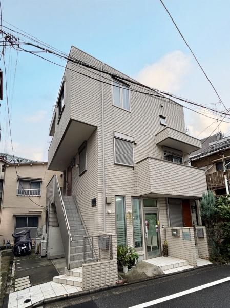 �t���[���G�i���J �����O��