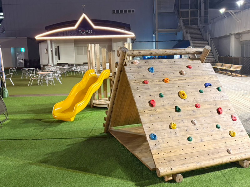 秋のビアガーデンBBQ 池袋東武百貨店 屋上スカイデッキ広場 食べ放題メニュー アウトドア パキラハウススタッフ